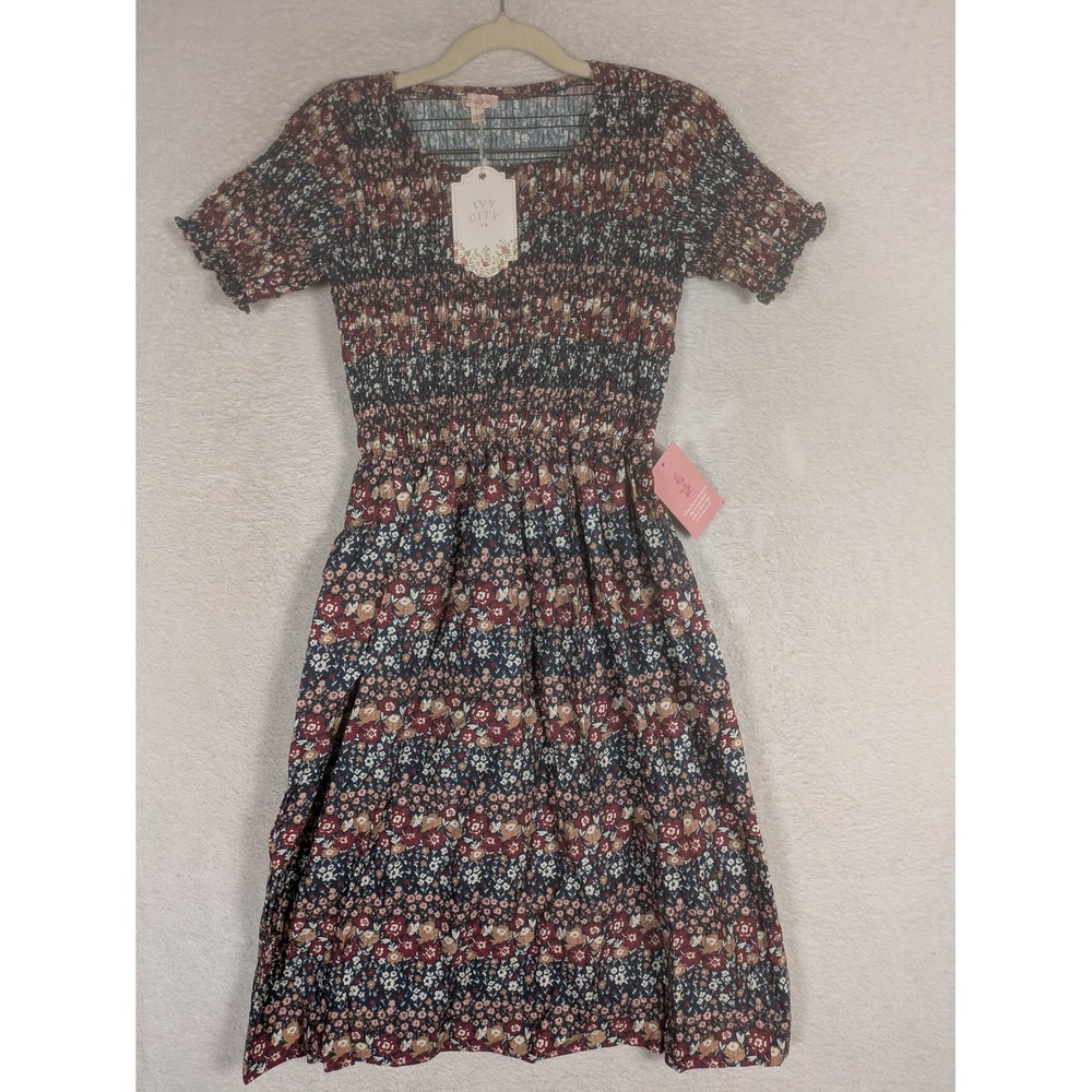 NEW Ivy City Co Dress Women's 11/12 Multicolor Floral Smocked Short Sleeve Midi